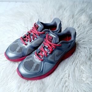 NIKE Lunar Sweet Victory Silver Pink Running Shoes